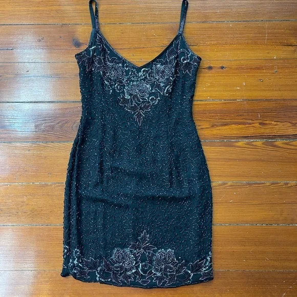 Vintage Cache Beaded Cocktail Dress – Glam 90s Rose Embellished Mini Sz 8 💛🍄 - Picture 7 of 8